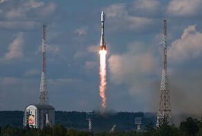 Iran's Nahid-2 satellite successfully placed in 500-km orbit