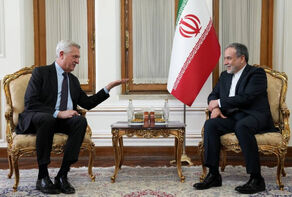 UN meets UN High Commissioner for Refugees