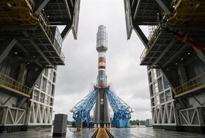 Iran to launch satellite using Russian Soyuz carrier Fri.