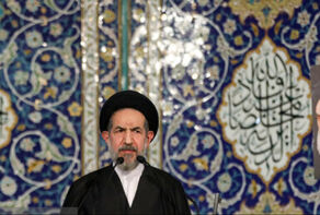Senior cleric hails growth in Iran non-oil exports since rev.