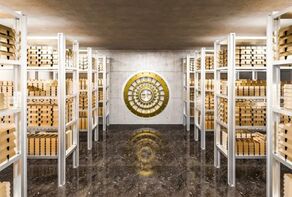 Has gold become a barometer of a global monetary earthquake?