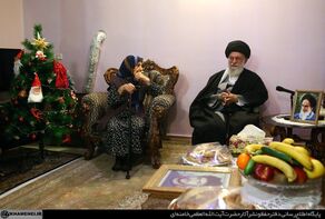 Supreme Leader Meets Christian Martyr’s Family