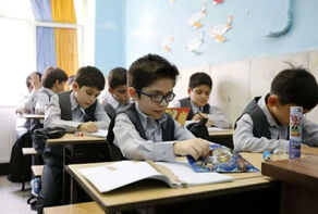 تمام مدارس کشور فردا دایر است