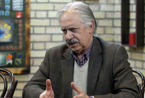 موج‌سازی در سیاست خارجی