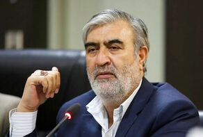 ابراهیم عزیزی: ایران از مساله غنی‌سازی به هیچ وجه کوتاه نخواهد آمد