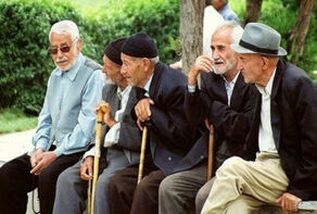 طرح خرید اعتباری 10 میلیون تومانی برای بازنشستگان کشوری آغاز شد