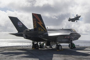 מטוס קרב אמריקאי F-35 הותקף בשמי איראן + סרטון