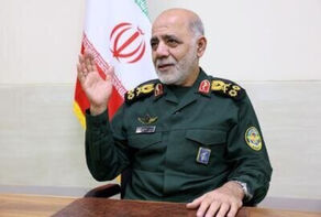 سرلشکر عبداللهی: پرچم پر افتخاری که در دستان «تنگسیری» بود، بر زمین نخواهد ماند