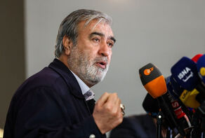 عزیزی: آمریکایی‌ها اساساً برای مذاکره نیامده بودند