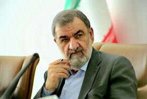 محسن رضایی: جهان صدای شکستن قدرت آمریکا را از خلیج فارس خواهد شنید