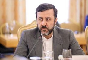 Iran warns againat UK, France warships presence in Hormuz