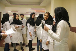 افزایش یک ماهه طول ترم تحصیلی دانشجویان پزشکی