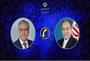 Iran, Pakistan FMs discuss ties, latest regional developments