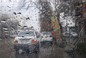 ترافیک سنگین در آزادراه‌های منتهی به تهران؛ هراز و فیروزکوه بارانی شد