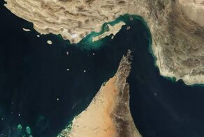 Iran warns ships off unauthorized Hormuz routes amid talk with Oman