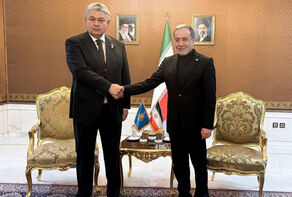 دیدار وزیر خارجه قزاقستان با وزیر امور خارجه جمهوری اسلامی ایران