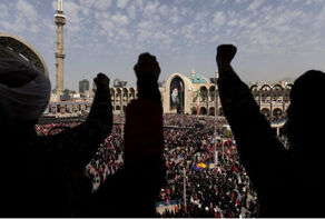 نیویورک تایمز: ایرانیان در مراسم وداع با آیت‌الله خامنه‌ای وحدت را به نمایش گذاشتند