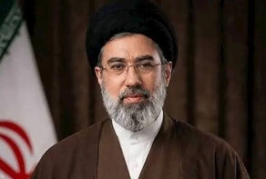 قائد الثورة يوجّه رسالة شكر للشعب العراقي للملحمة العظيمة التي سطرها في تشييع قائد الامة الشهيد