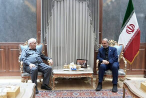 دیدار رئیس سازمان الحشد الشعبی با سفیر ایران در بغداد