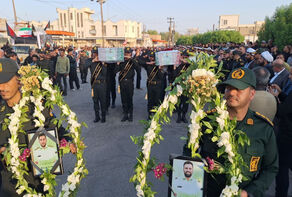 تشییع باشکوه شهدای فراجا در شادگان؛ شهیدان مهدوی‌کیا و سیاه‌نژاد