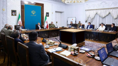 تأکید پزشکیان بر مدیریت جهادی برای حل چالش‌های کشور