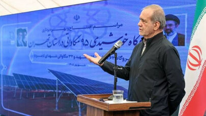 پزشکیان: هیچ محدودیتی برای حمایت از تولید پنل خورشیدی نداریم