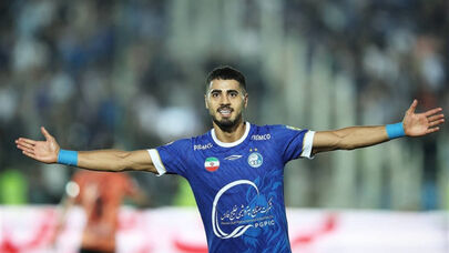 حرکت ارزشمند مهاجم استقلال پیش از دیدار با السد