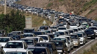آخرین وضعیت ترافیک جاده های کشور؛ بارش پراکنده و مه‌گرفتگی در محورهای شمالی