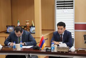 Armenian envoy stresses expansion of Iran-Armenia rail, trade ties