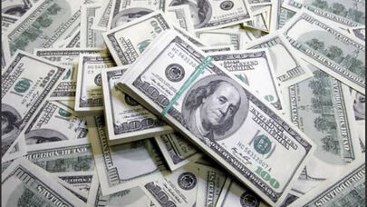 جهش قیمت دلار توافقی در آخرین روزهای شهریور