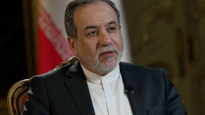 伊朗外长阿拉格齐抵纽约发声