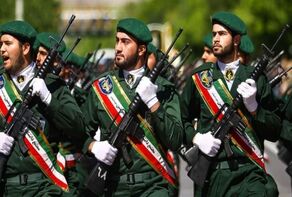 الحرس الثوري يشكر أبناء الشعب لوعيهم في تشخيص المؤامرة.. ويتوعد الأعداء