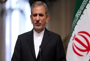 ايران تحذّر من تواجد القوى العالمية بالخليج الفارسي