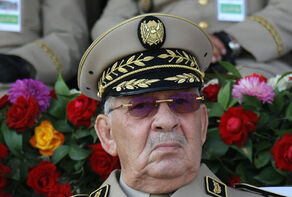 بعد وفاة أحمد قايد صالح رئيس أركان الجيش الجزائري.. هذه هي سيرته