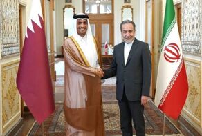 وفد قطری رفیع یصل إلى طهران

