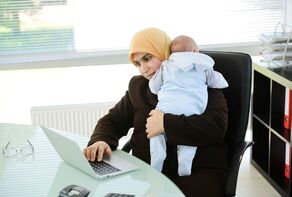 خبر مهم برای مادران شاغل؛ پرداخت کامل حقوق مرخصی زایمان در تأمین اجتماعی