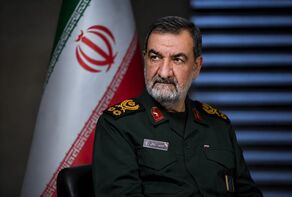 اللواء رضائی: أمریکا لا مستقبل لها فی المنطقة وإیران تقف فی وجهها بکل حزم


