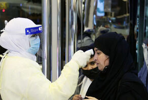 السعودية تعلق الدخول إلى أراضيها لأغراض العمرة تفاديا لكورونا