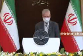 راهبرد دولت حفظ سلامت مردم در کنار راه اندازی امور روزمره و معیشت، بر اساس رعایت دستورالعمل های بهداشتی است.