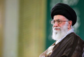An analysis on Supreme Leader of the Revolution's statements regarding UAE betrayal / fraternal advice to compensate the mistake
