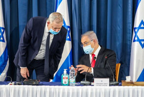 מתקרבים לבחירות? גנץ דורש מנתניהו להכין תקציב ולהעבירו עד דצמבר