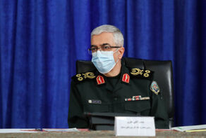 اللواء باقري: جبهة الثورة تحدّد مكان و زمان الثأر لدم الشهيد فخري زادة