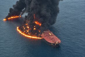 IRGC: Violating supertanker in flames after hitting mine in unauthorized Hormuz route