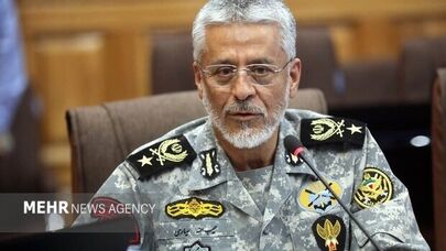 الأدمیرال سیاری: مضیق هرمز مغلق؛ والمرور عبره یجب ان یتم بالتنسیق


