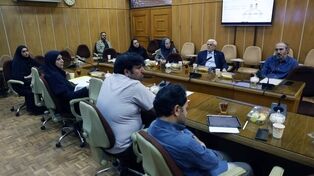 حضور محمدرضا عارف در دانشگاه صنعتی شریف برای دفاع پایان‌نامه دکتری