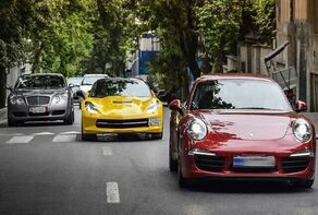 دبیر شورای عالی مناطق آزاد: جولان خودروهای لوکس در شرایط مشکلات اقتصادی مردم درست نیست