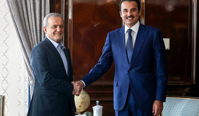 Qatar’s Emir Meets Pezeshkian in Russia, Emphasizes Expansion of Energy Cooperation