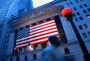 ارتفاع تکالیف المعیشة فی الولایات المتحدة وتزاید قتامة التوقعات الاقتصادیة للأسر

