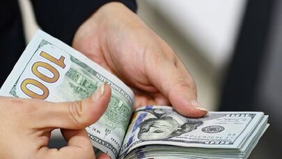 قیمت دلار توافقی امروز سه‌شنبه ۷ مهر ۱۴۰۵؛رکوردشکنی قیمت دلار 
