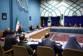 هشدار پزشکیان درباره آسیب‌های اجتماعی: باید درد جوانان را ببینیم